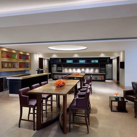 Jw Marriott Hotel Bengaluru Ngoại thất bức ảnh